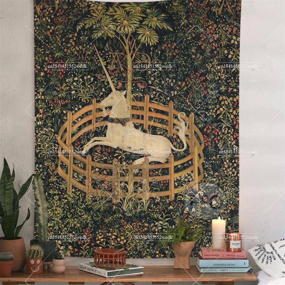The Unicorn In straight Wall T - Yoga Fitness Mat recensione e prezzo