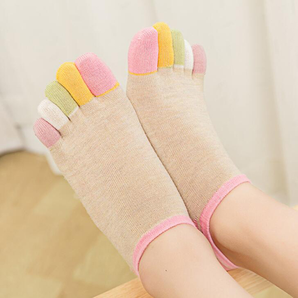 1/5 Paia di Calzini Sportivi d - Yoga Toe Separator recensione e prezzo